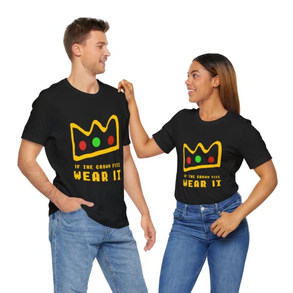 Ranboo Tshirt – If the Crown Fits Wear It – Dream SMP Merch – Crown Shirt – Unisex Gamer Tee - Image 2
